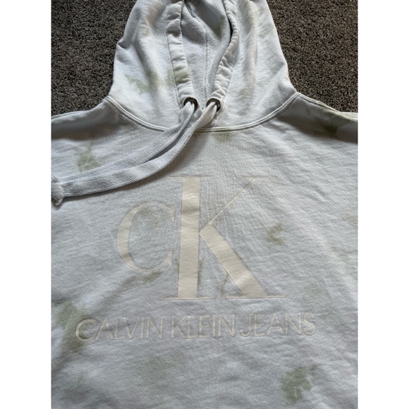 Calvin Klein Jeans Tie Dye Sweatshirt and Shorts Matching Set - Picture 6 of 10